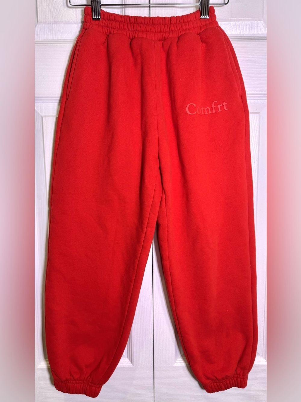 Comfrt Kids Standard Sweatpants Red Oversized Fleece Joggers Size M
